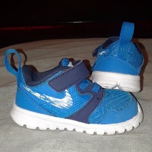Nike baby shoes, 4c